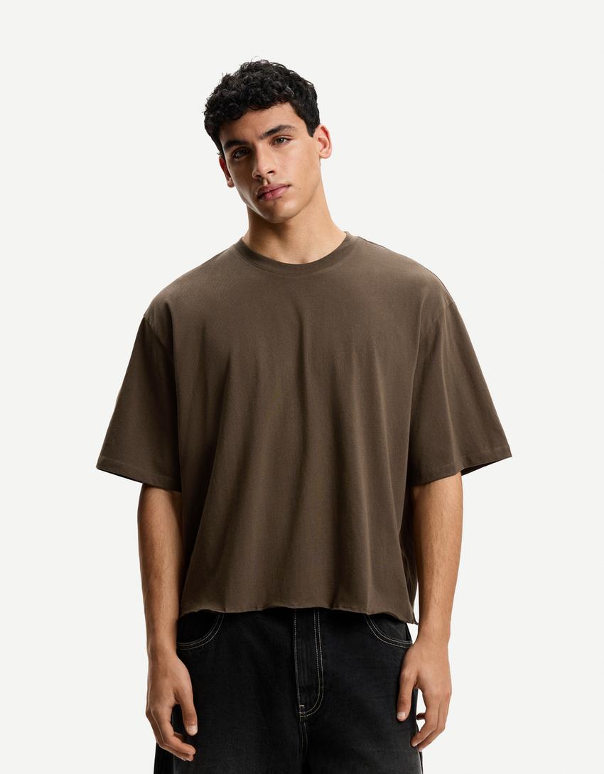 

Укороченная футболка с коротким рукавом Bershka, коричневый