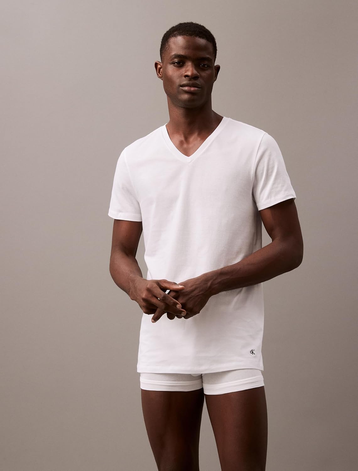 Комплект из 3 мужских классических хлопковых маек Calvin Klein, 3 White Vneck — фото 2