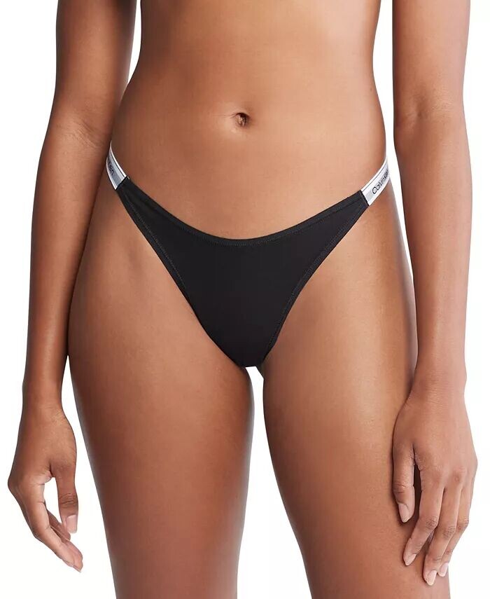 

Женское нижнее белье стринги с современным логотипом QD5157 Calvin Klein, черный