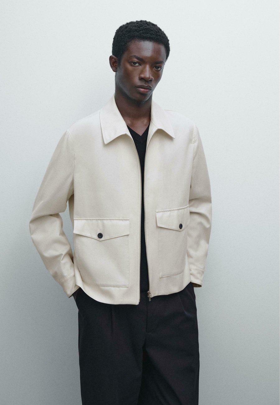 

Куртка Massimo Dutti ZIPPED LAPEL COLLAR WITH FLAP POCKETS, Beige