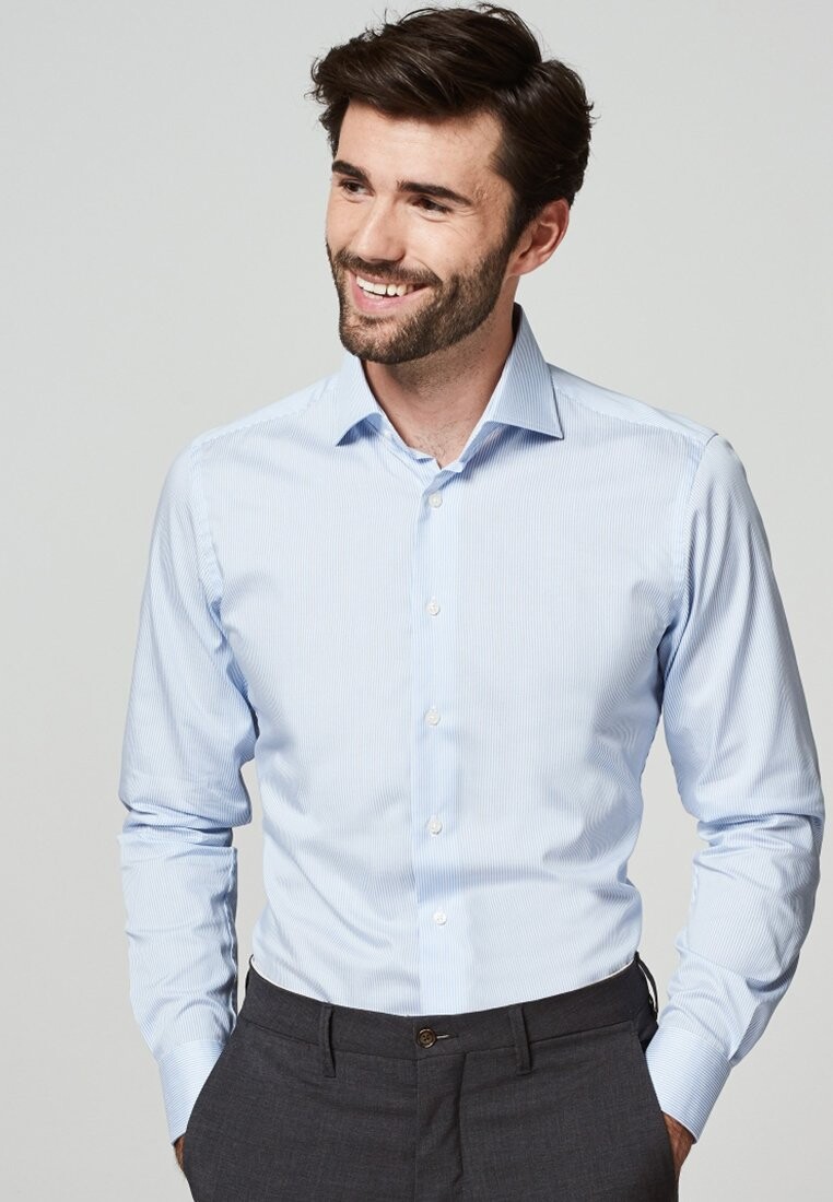 

Элегантная рубашка SLIM FIT MICHAELIS, Светло-синий