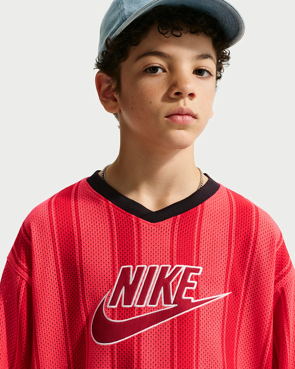 Детская длинная футболка из сетки Nike Sportswear Collection, Light Crimson/Black/Team Crimson — фото 3