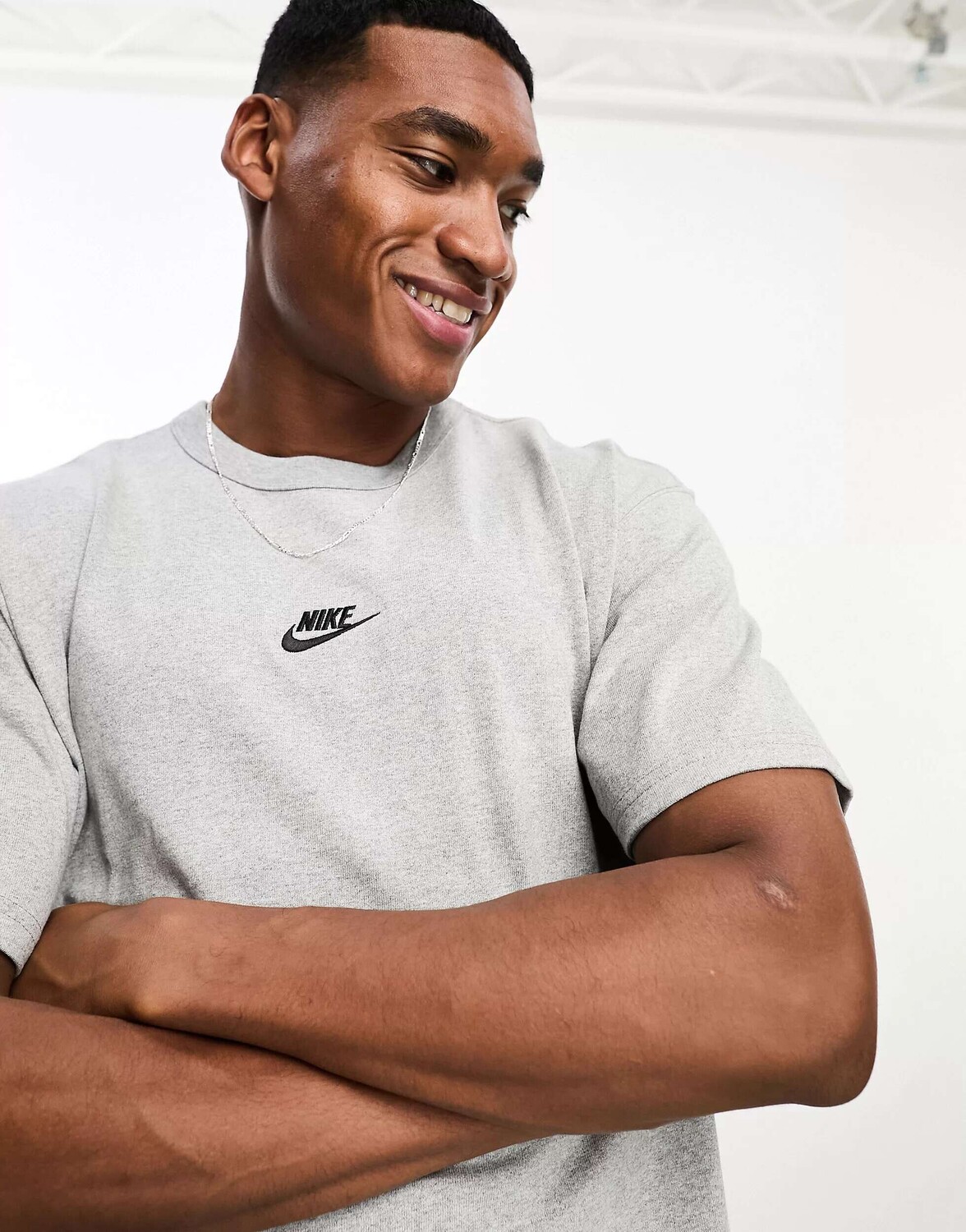 

Серая футболка Nike Premium essentail, Серый, Серая футболка Nike Premium essentail