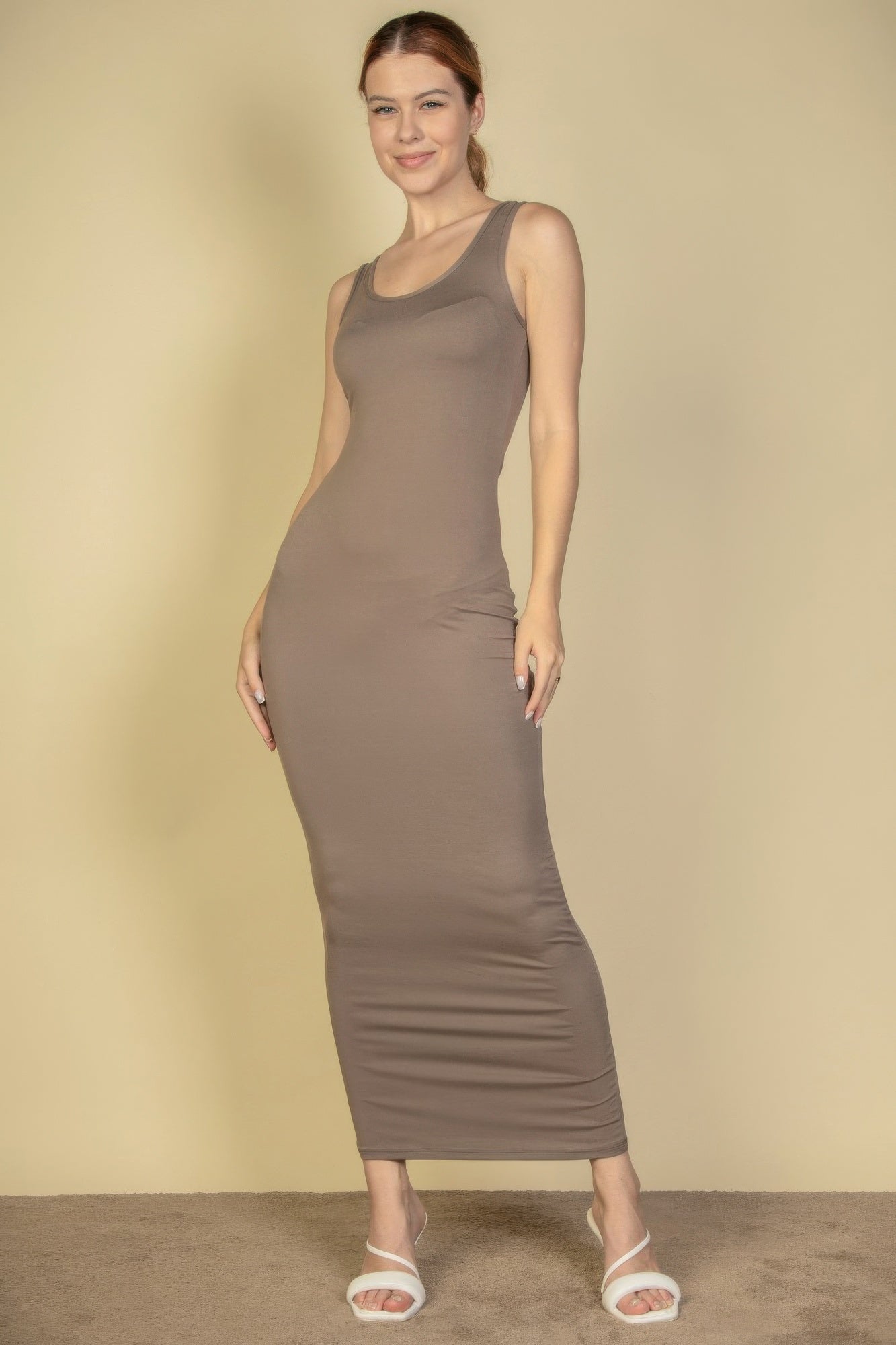 

FASHNZFAB Женское однотонное базовое макси-платье, серо-коричневый