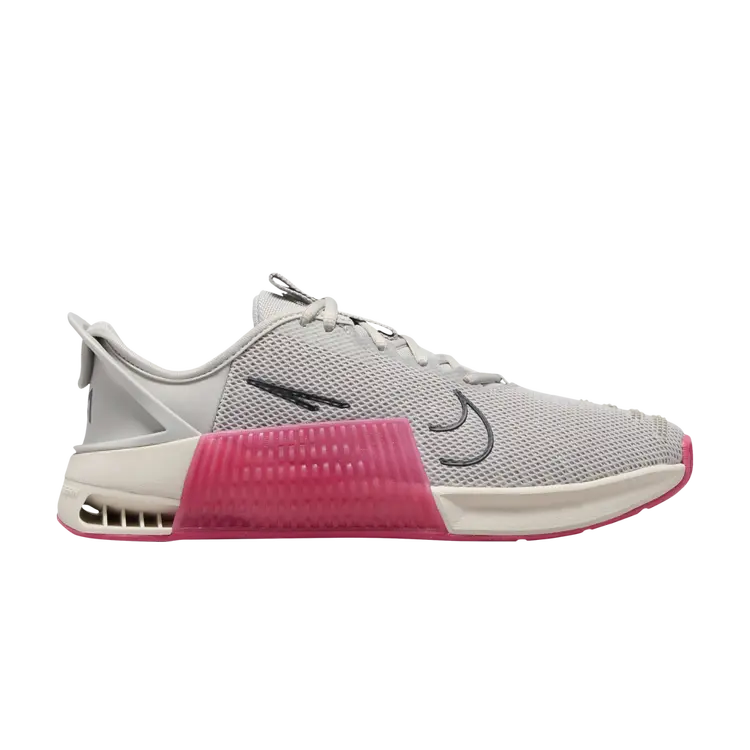 Кроссовки Wmns Metcon 9 EasyOn, цвет Light Iron Ore Aster Pink