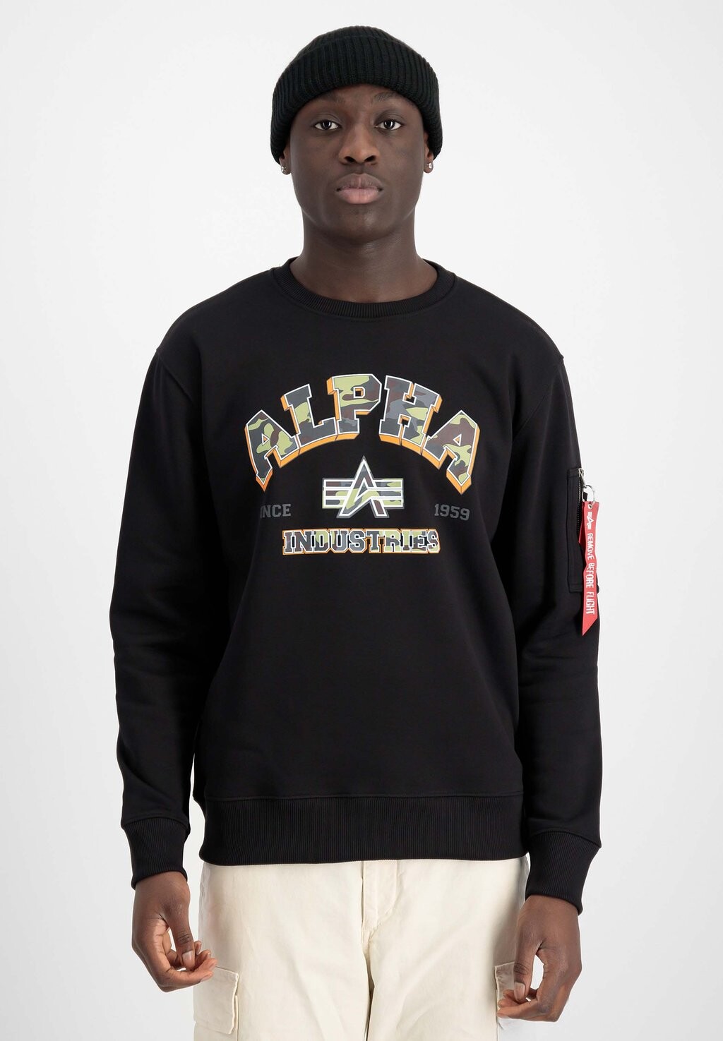 

Толстовка COLLEGE CAMO Alpha Industries, черный