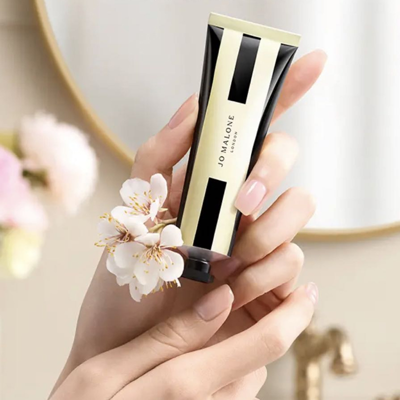 Увлажняющий крем для рук, успокаивающий кожу, 30 мл + 30 мл Jo Malone London, two-piece set: uk pear & freesia 30ml+sage & maris sal 30ml — фото 4