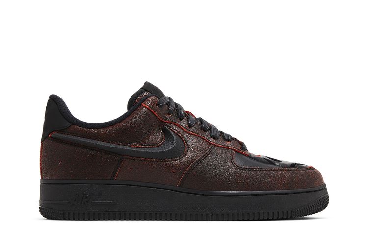 

Кроссовки Nike Air Force 1 Low Halloween Skull, красный