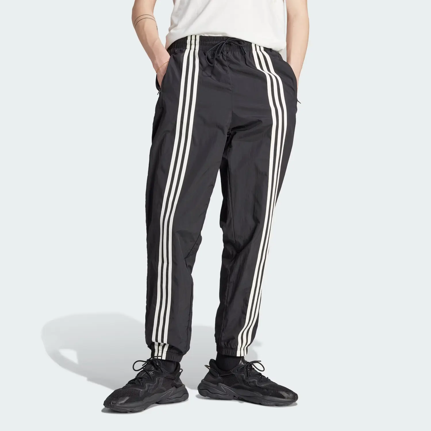Мужские спортивные штаны Adidas Originals с полосками, черный — фото 2