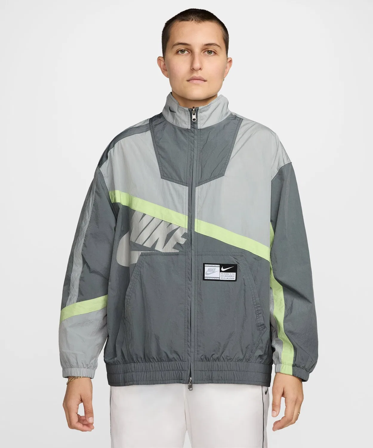 Куртка Nike Sportswear Street Woven из нейлона, серая