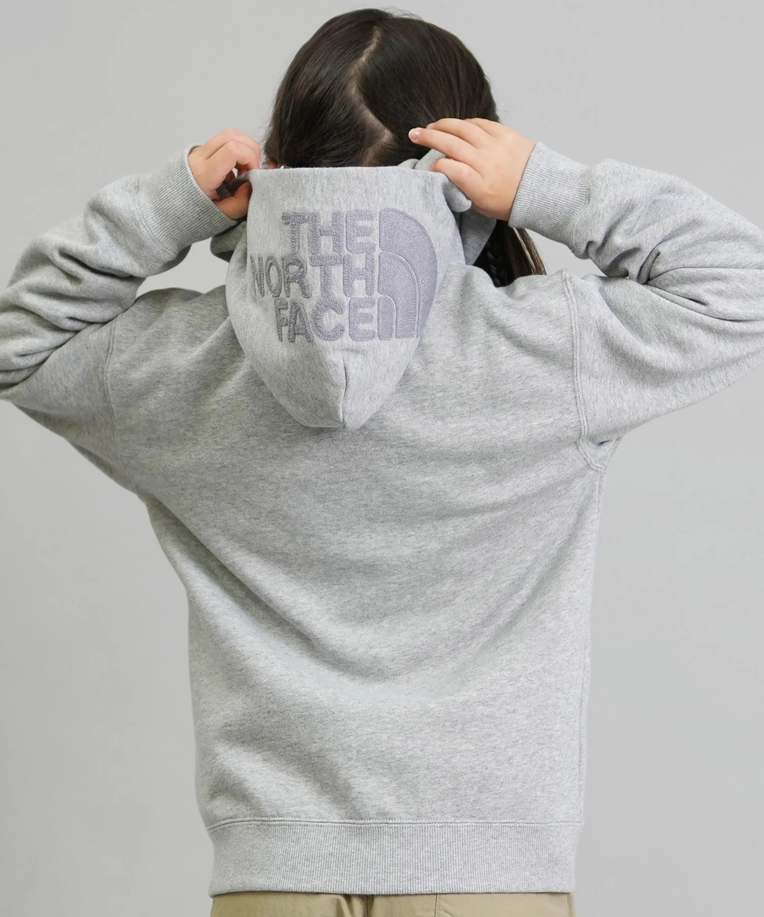 Детская толстовка The North Face Rearview FZIP HD NTJ62560 — фото 3