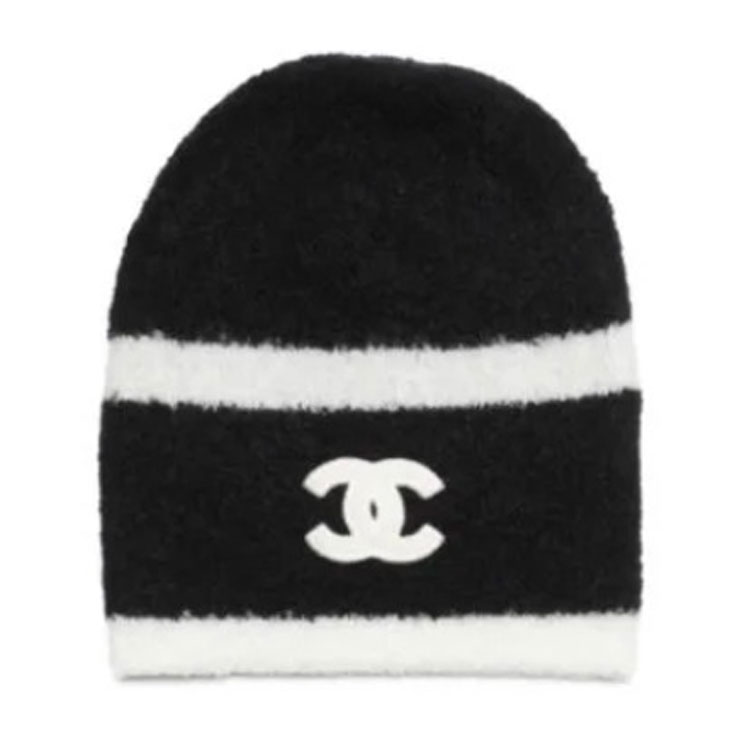 

Шапка унисекс CHANEL