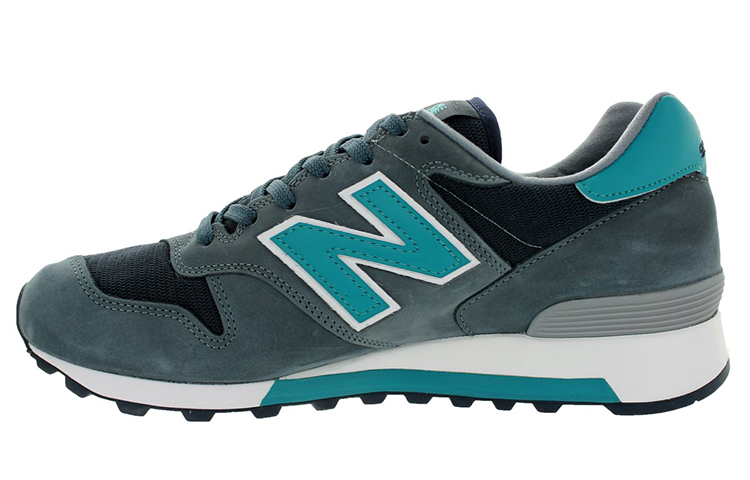 

Кроссовки мужские NB 130 с низким верхом серые/синие New Balance