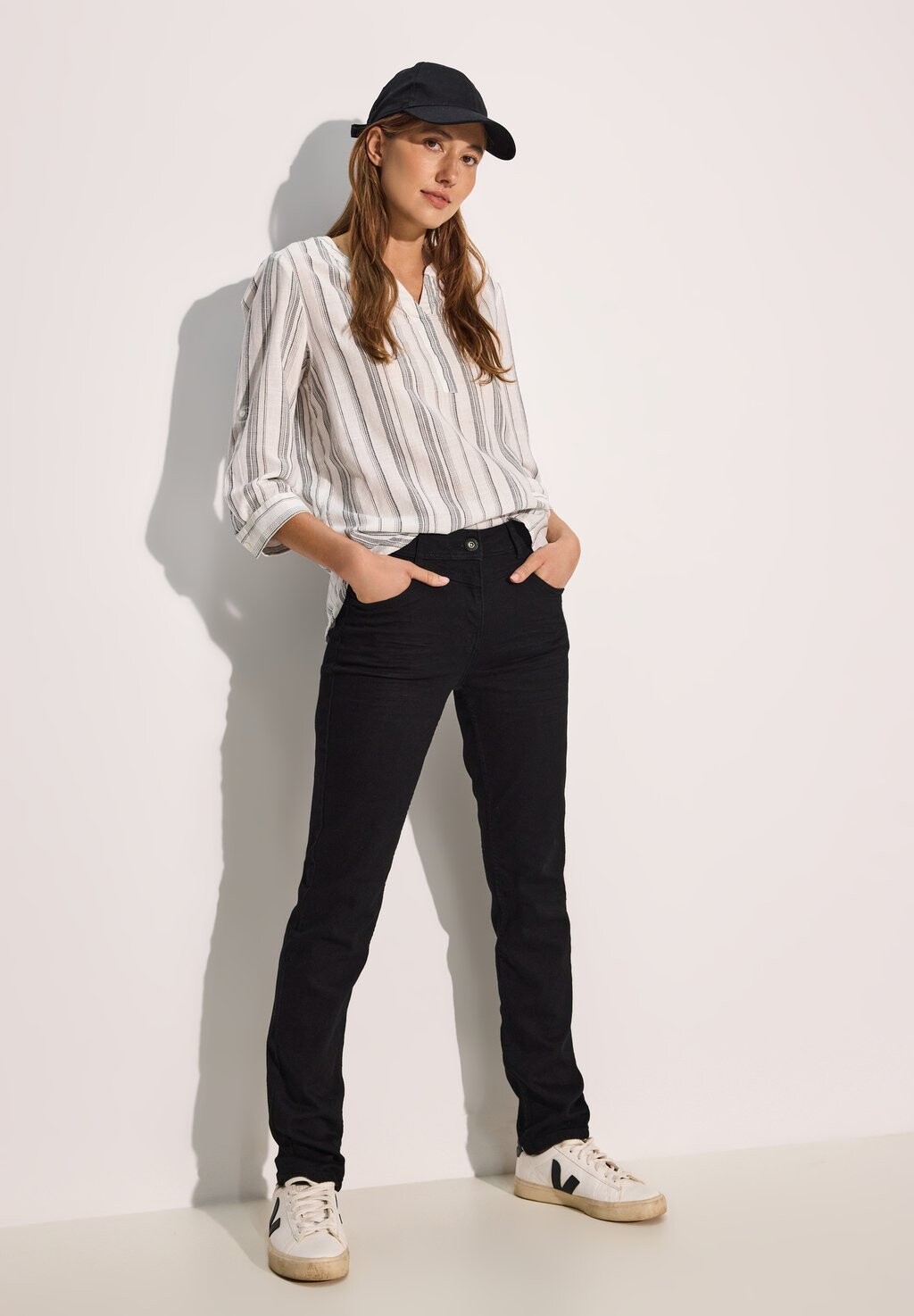 

Джинсы облегающего кроя SLIM FIT Cecil, черный