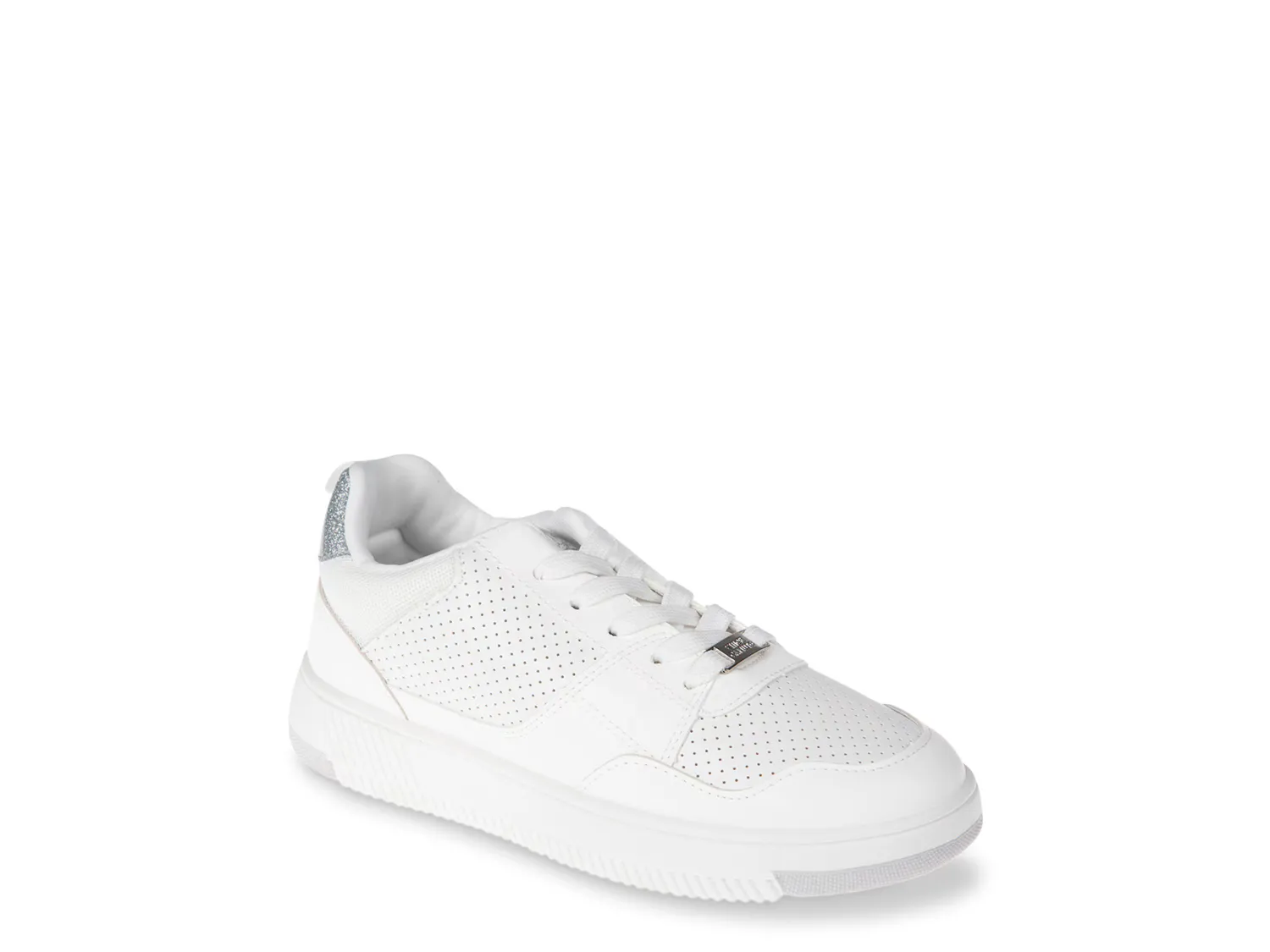 

Кроссовки Phoebe Sneaker Vince Camuto, белый/серебряный/металлик