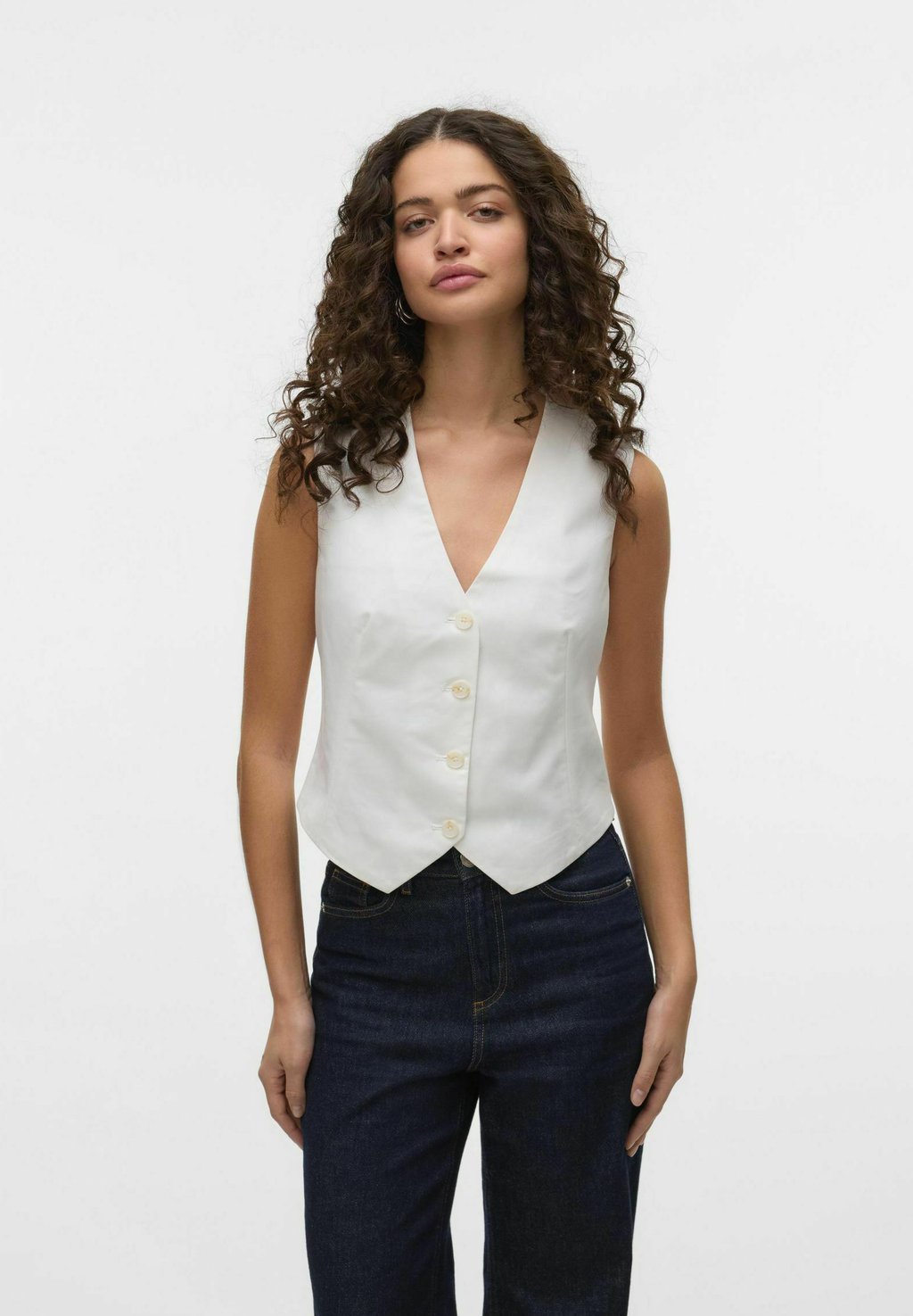 

Жилет Vero Moda, белый
