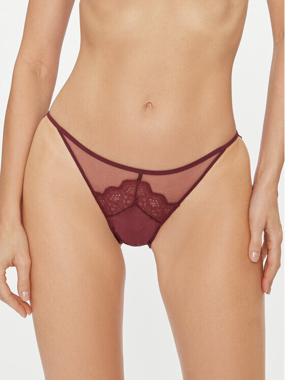 

Классические женские трусики Calvin Klein, красный
