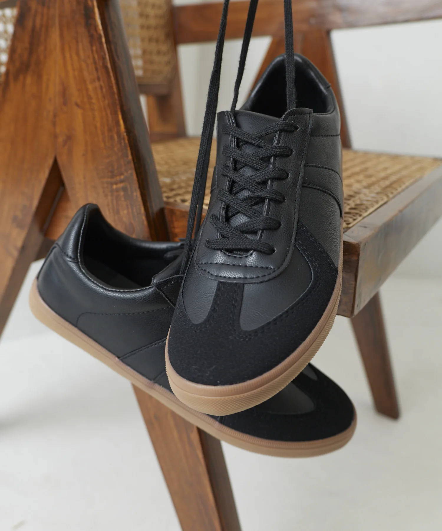Унисекс кроссовки FREAK'S STORE MILITARY TRAINER чёрные
