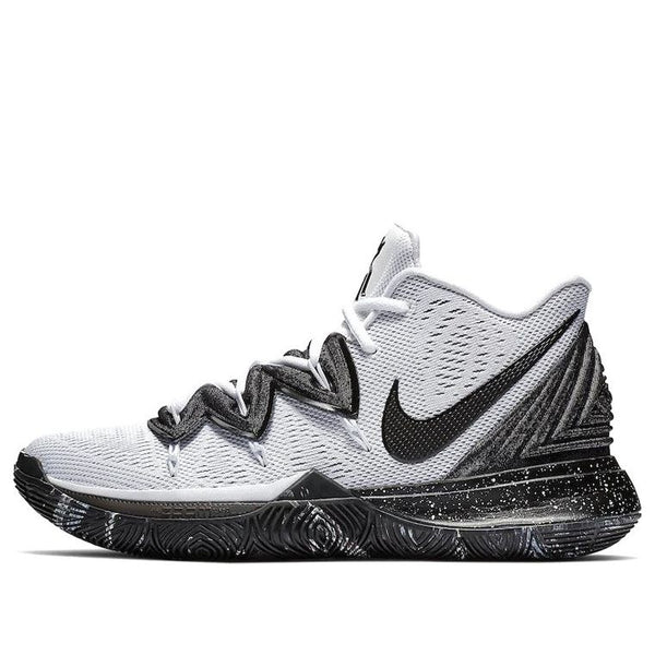 

Кроссовки Nike Kyrie 5 EP 'Cookies and Cream', белый