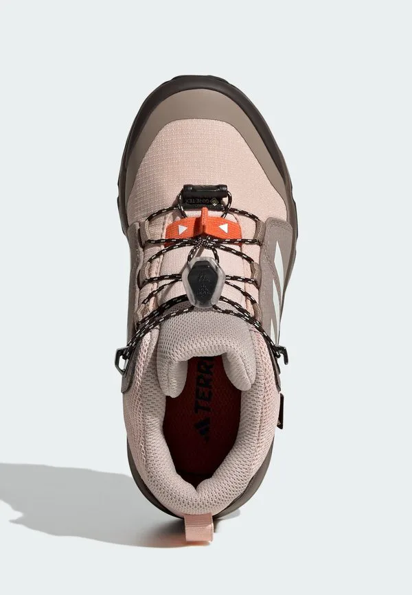 Походные ботинки средней жесткости из материала gore-tex Adidas Terrex, Blush Pink Off White Chalky Brown — фото 3