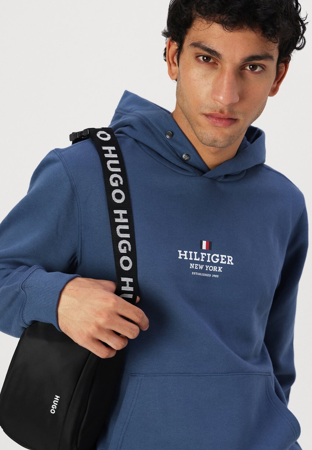 

Толстовка HOODIE UNISEX Tommy Hilfiger, синий