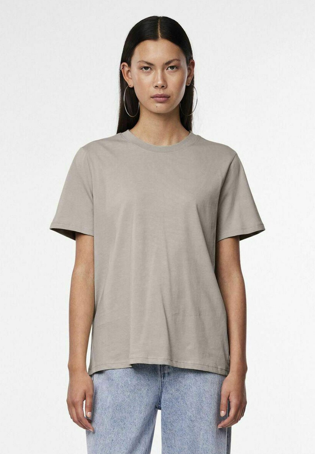 

Базовая футболка PCRIA SOLID TEE Pieces, бежевый