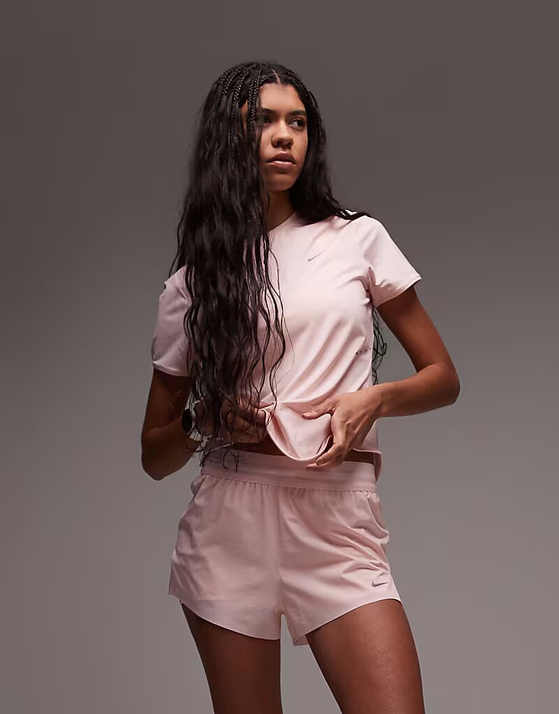 

Футболка Nike Running Swift Dri-Fit розового цвета