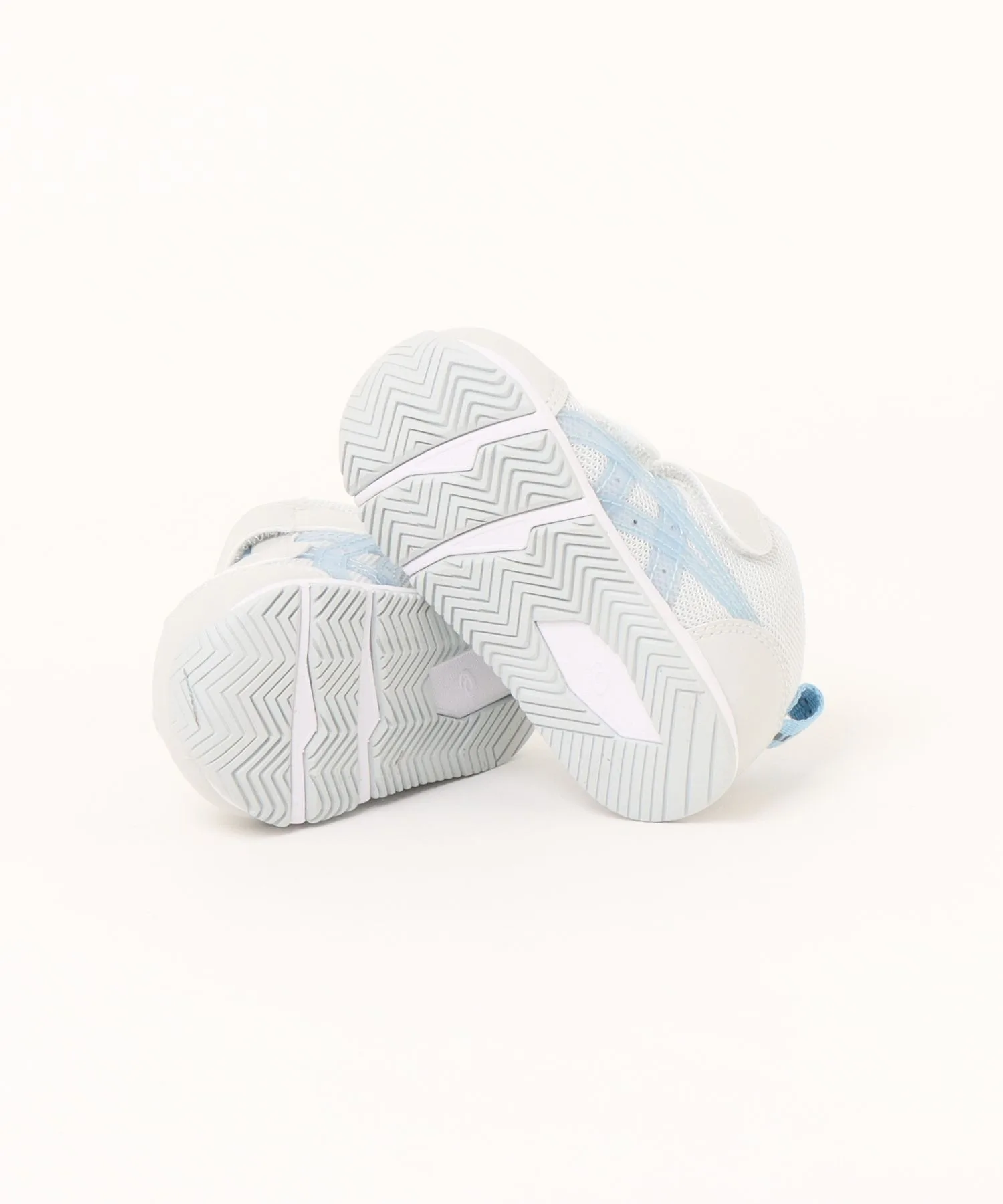 Детские кроссовки mid cut Idaho Baby MID T ASICS светло-серые — фото 3