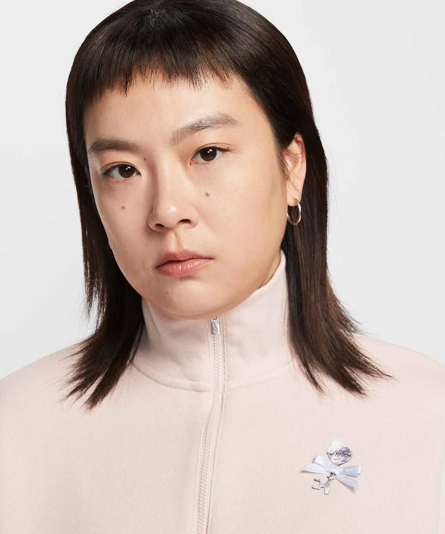 Женская укороченная толстовка Nike Sportswear Oversized Quarter-Zip IQ3940-667, цвет Silt Red. — фото 3
