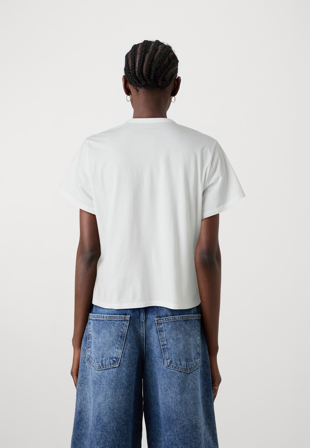 

Футболки с принтом IMAGERY LOGO SKIMMING TEE Abercrombie & Fitch, белый