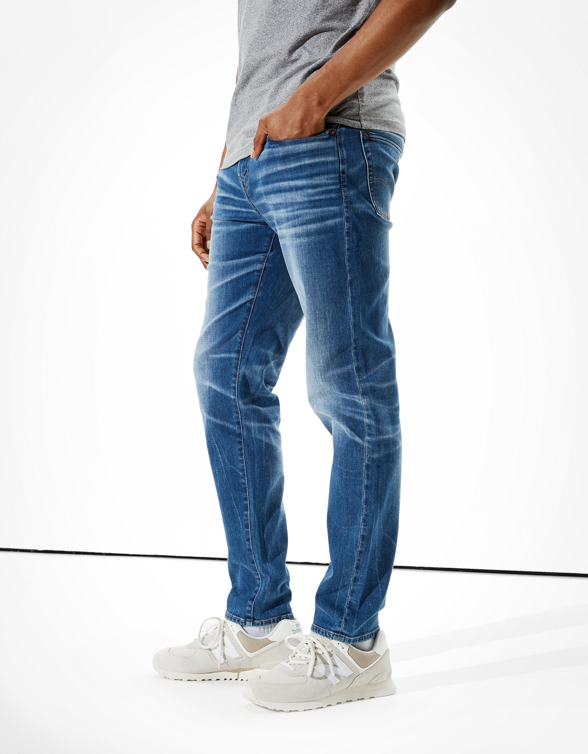 

Джинсы AE Cozy AirFlex+ Athletic Fit American Eagle Outfitters, цвет tidal blue