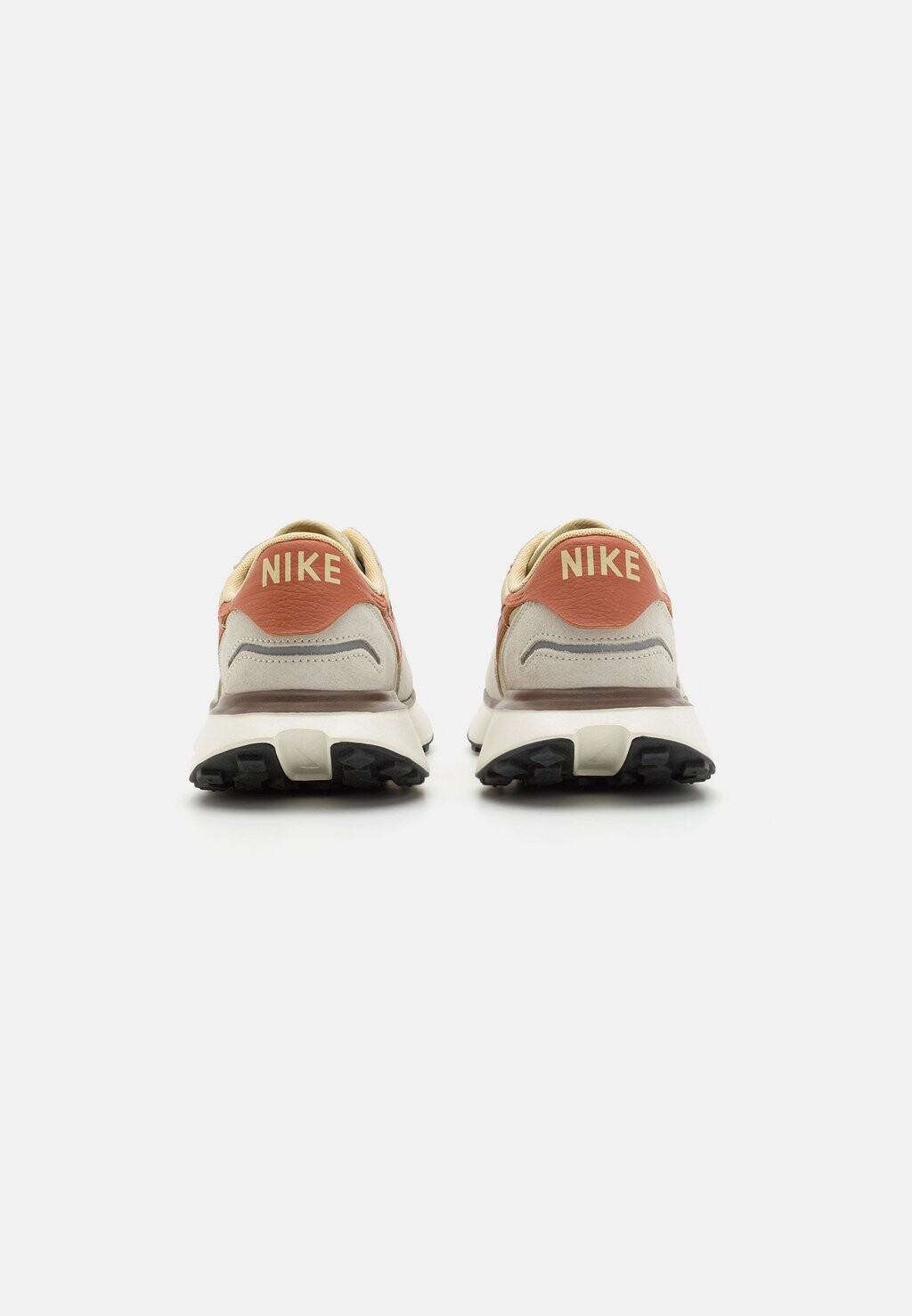 

Кроссовки на шнуровке PHOENIX WAFFLE Nike, желтый