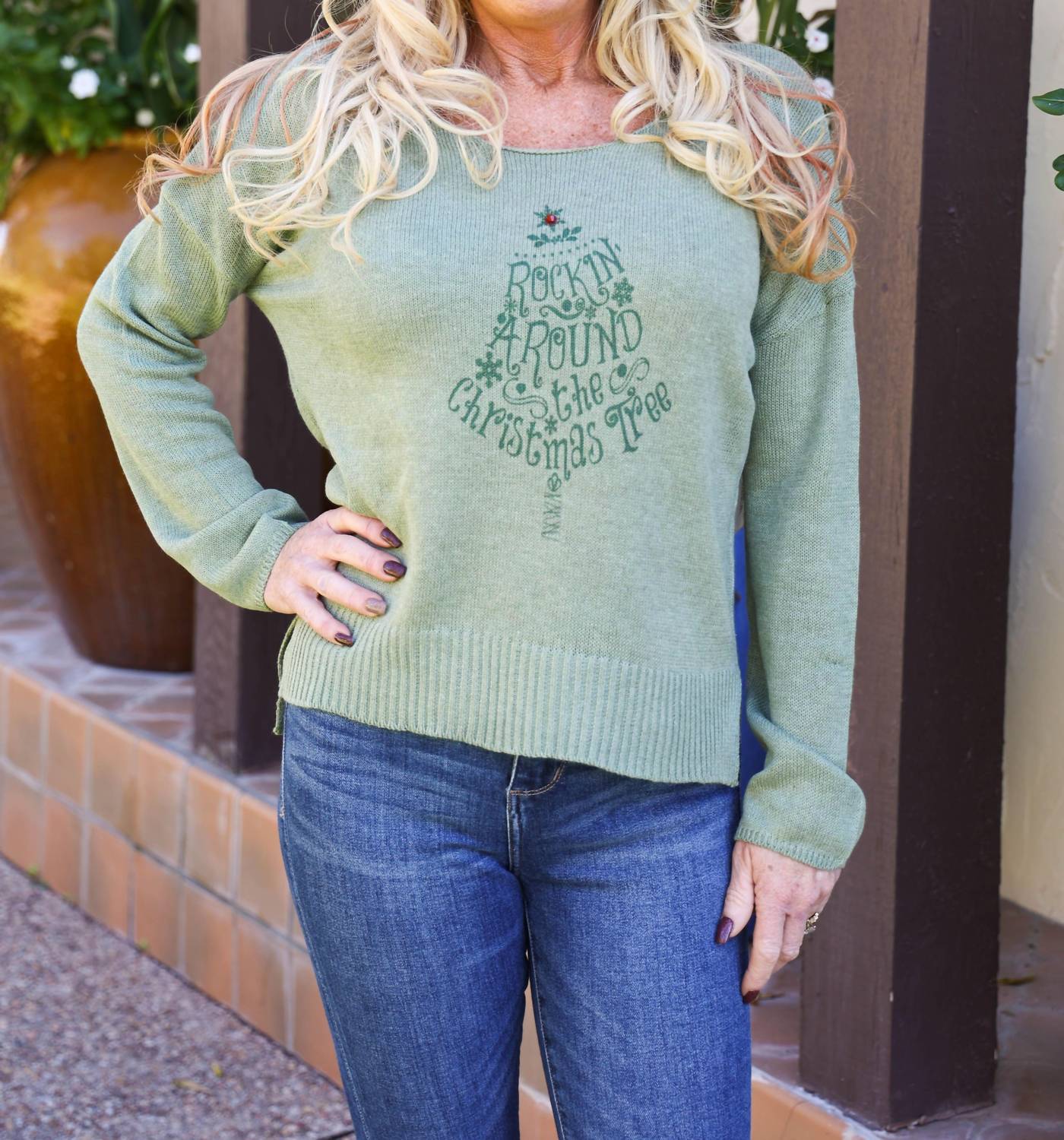 

Свитер Rockin' Tree в цвете Sage Green Lulu Luna