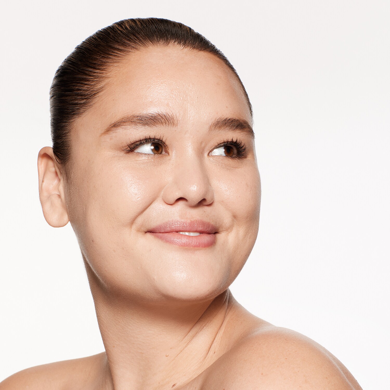 Тональная основа Skin Glow Shiseido, 340 (30 ml) — фото 4