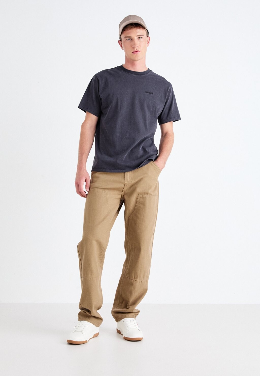 

Джинсы свободного кроя WORKER KNEE PATCH PANTS Denim Project, коричневый
