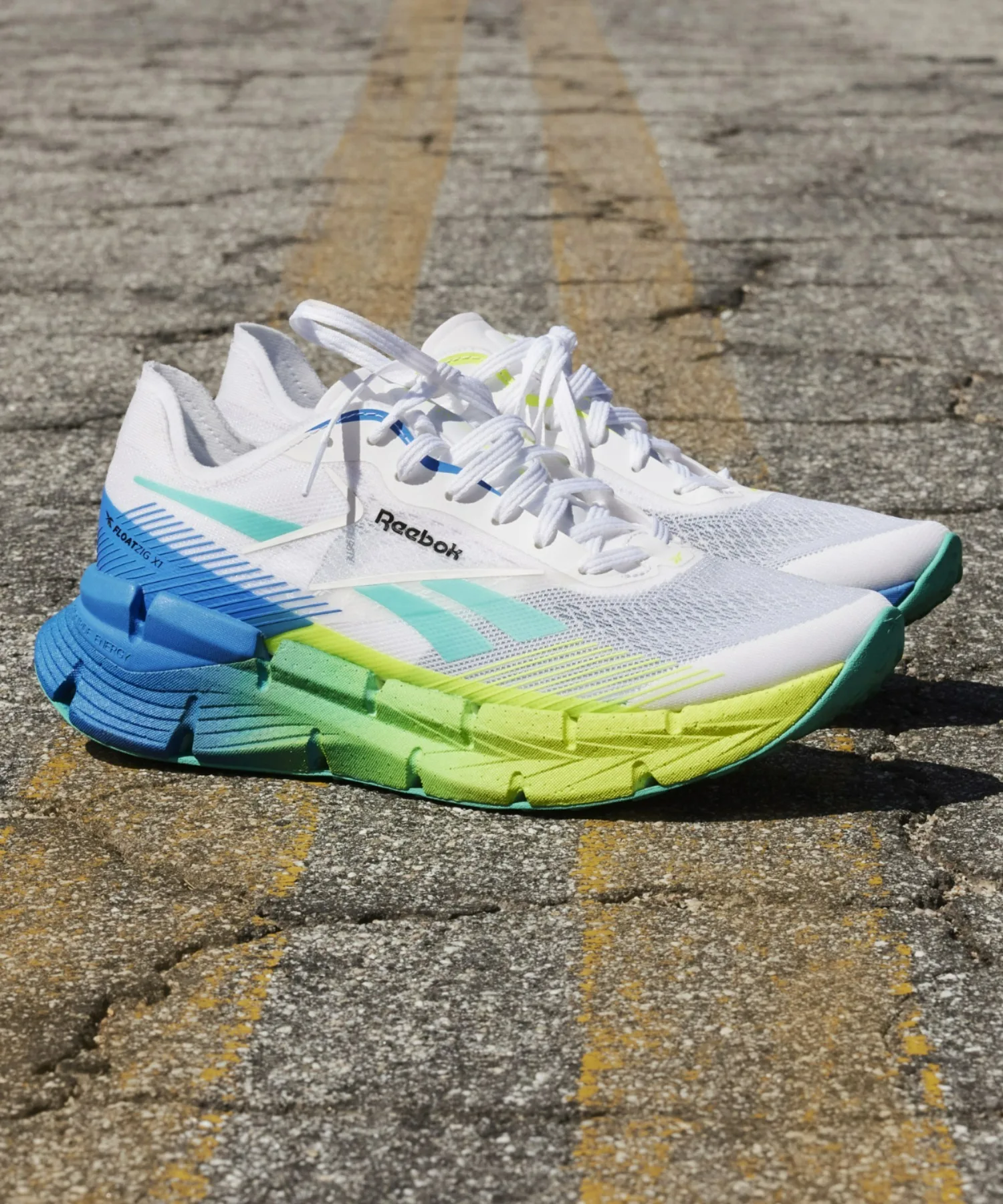 Кроссовки для бега с технологией Float Ride Reebok Floatzig X1 бело-голубые