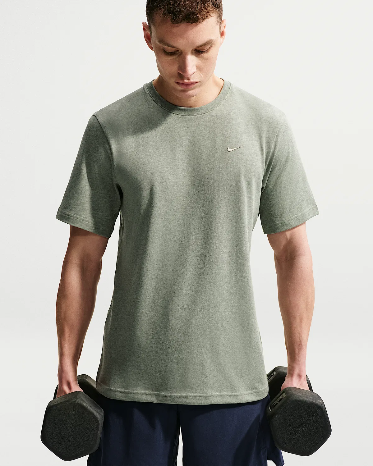 Мужская футболка Dri-FIT с коротким рукавом Nike Primary, Light Army/Heather/Light Army