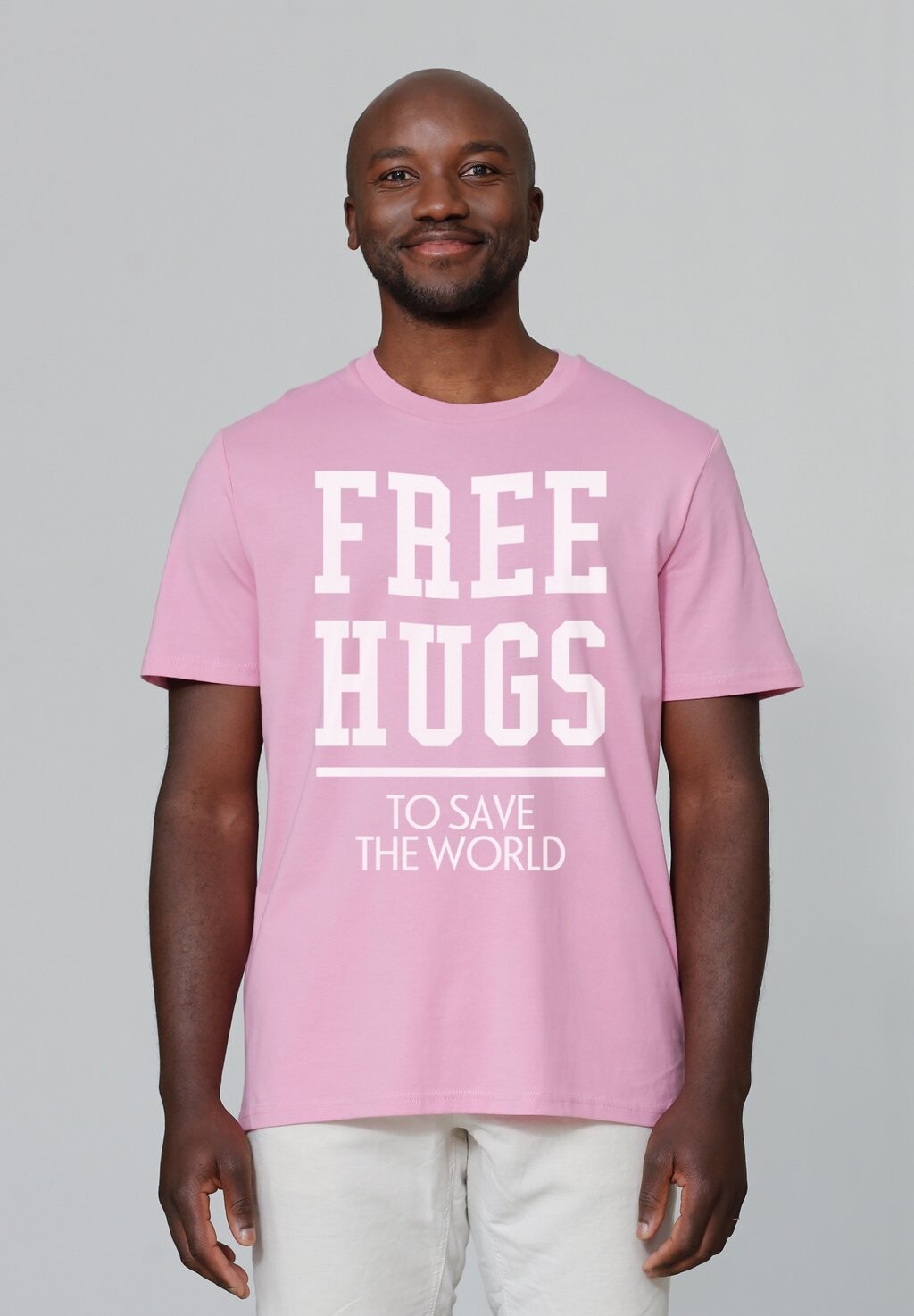 

Футболка с принтом FREE HUGS TO SAVE THE WORLD watapparel, светло-розовый