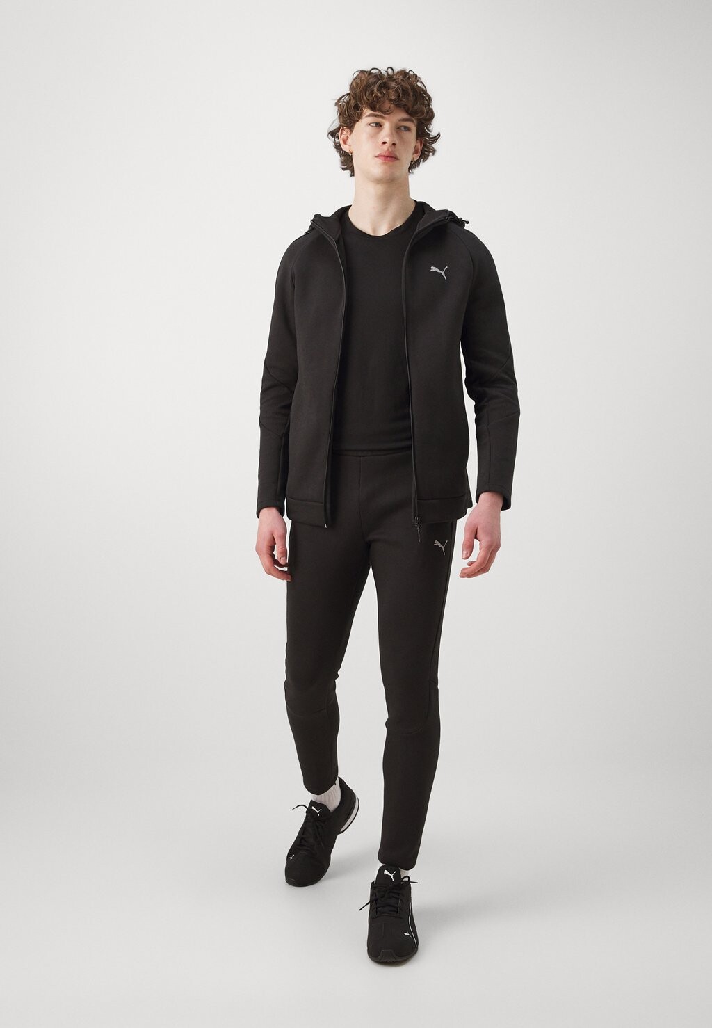 

Толстовка на молнии EVOSTRIPE FULL-ZIP HOODIE Puma, черный