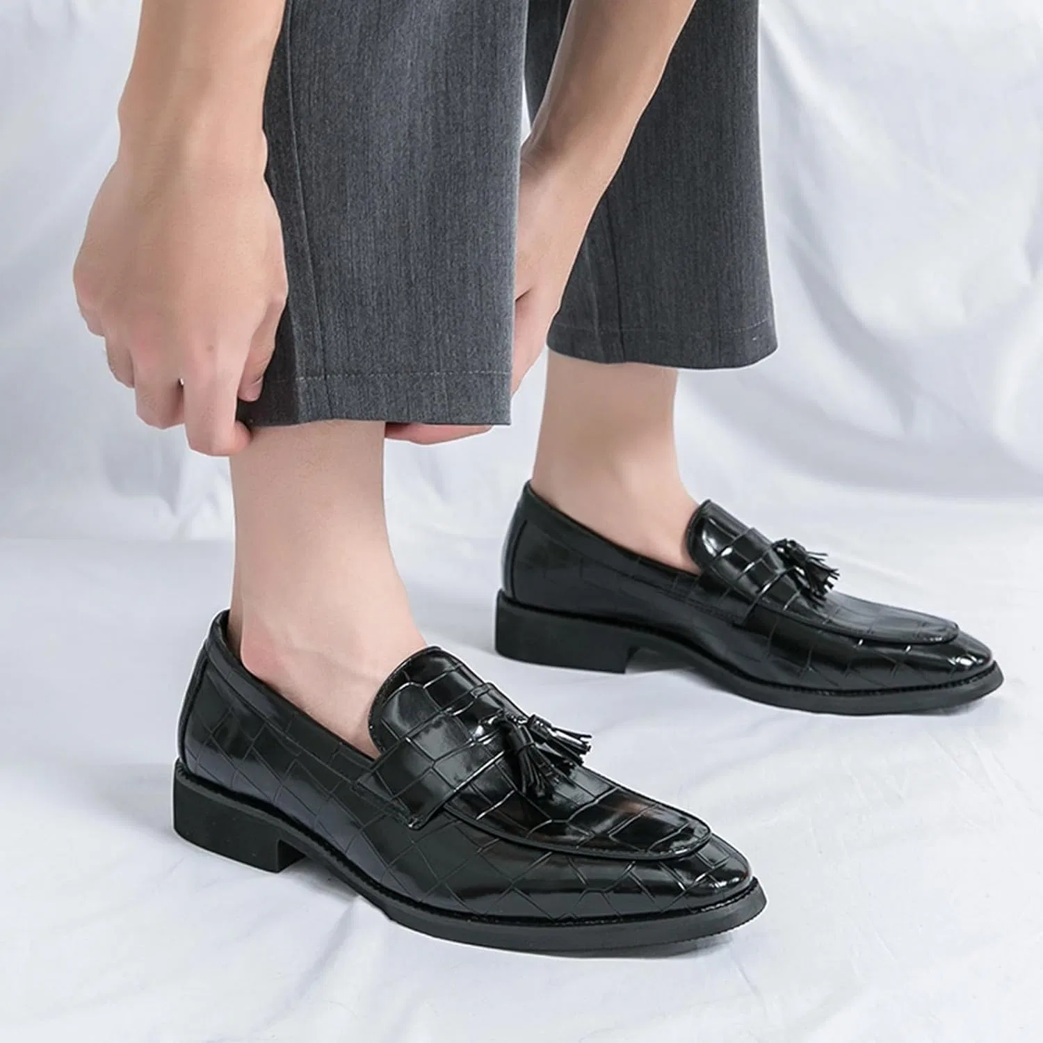 Мокасины мужские Minishion Minishion Mens Slip on Dress Shoes with Tassel Casual Penny Loafers Moccasins, черный — фото 3