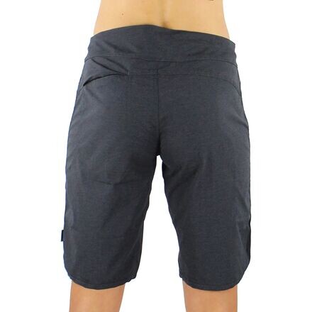 

Шорты Savvy 9 дюймов женские Club Ride Apparel, черный