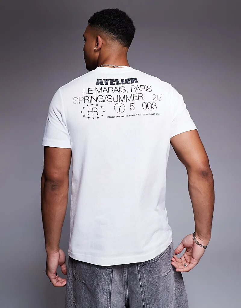 

Футболка ASOS DESIGN с принтом Atelier белого цвета
