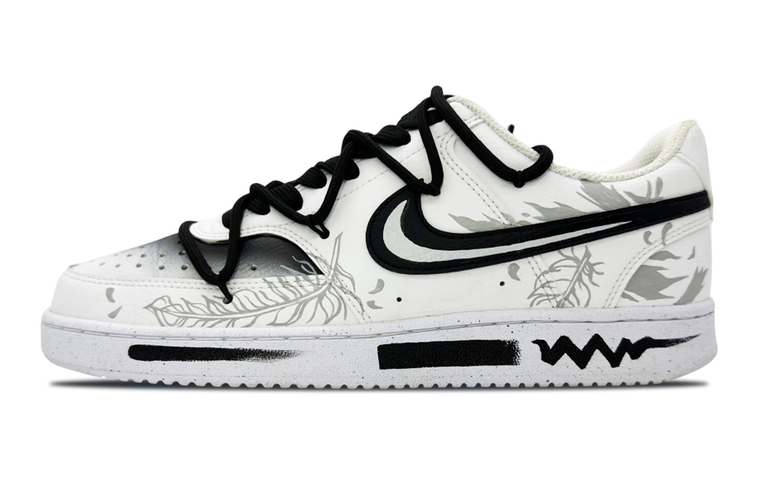 

Кроссовки Nike Court Vision 1 Skateboarding Shoes Women's Low-top White/black, белый