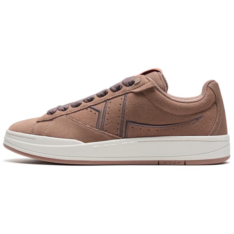 

Кроссовки XTEP Skateboarding Shoes Men Low-top Brown, коричневый