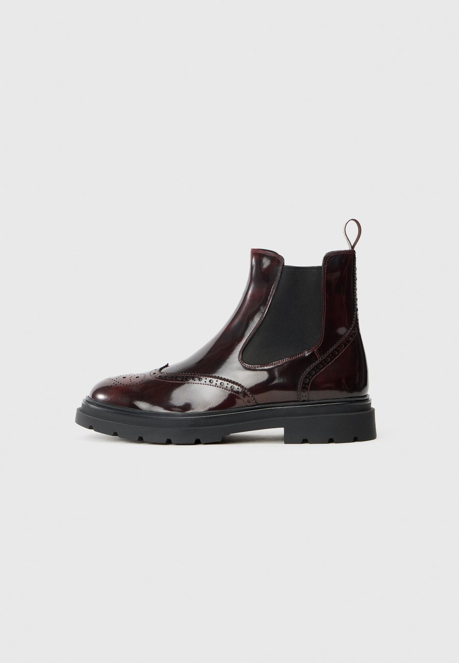 

Ботинки Steve Madden STANCIE, Burgundy Box/Dark Red