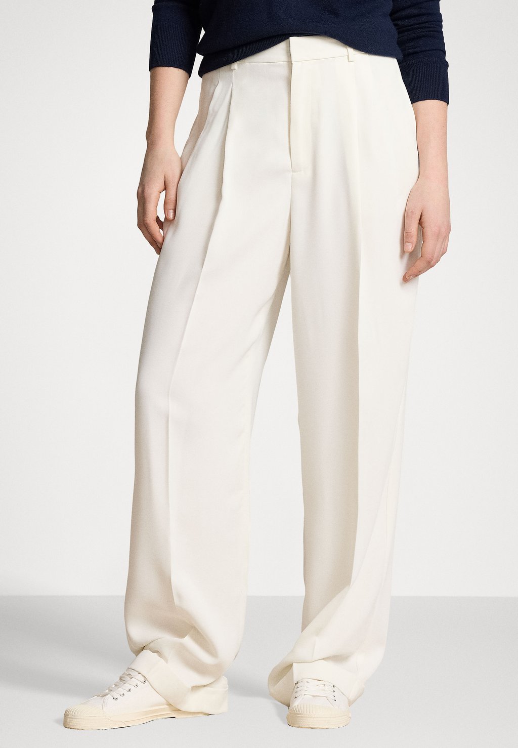 

Брюки PLEATED STRAIGHT LEG TROUSER Polo Ralph Lauren, кремовый