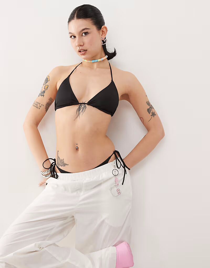 

Черный бикини-топ с завязками-треугольниками от Monki Mix and Match