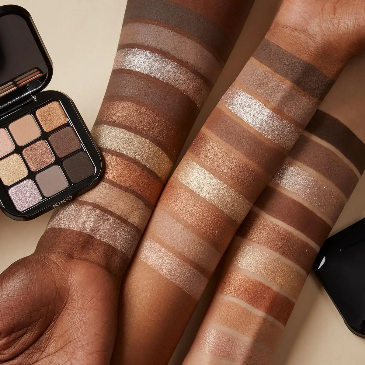 Палитра теней для век KIKO Milano Glamour Multi Finish | 9 теней с разным финишем, 01 Earth Tones — фото 4