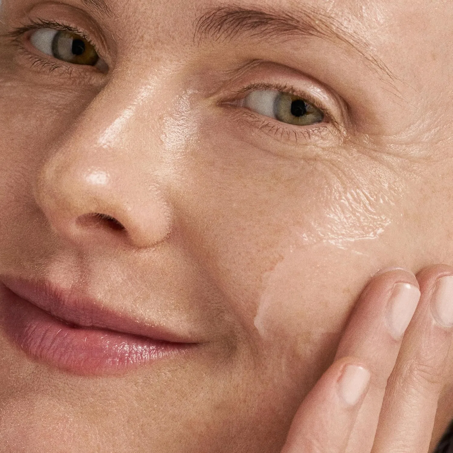 Крем для лица Dermalogica — Очищающее средство для лица Ultra Calming Cleanser от — фото 3