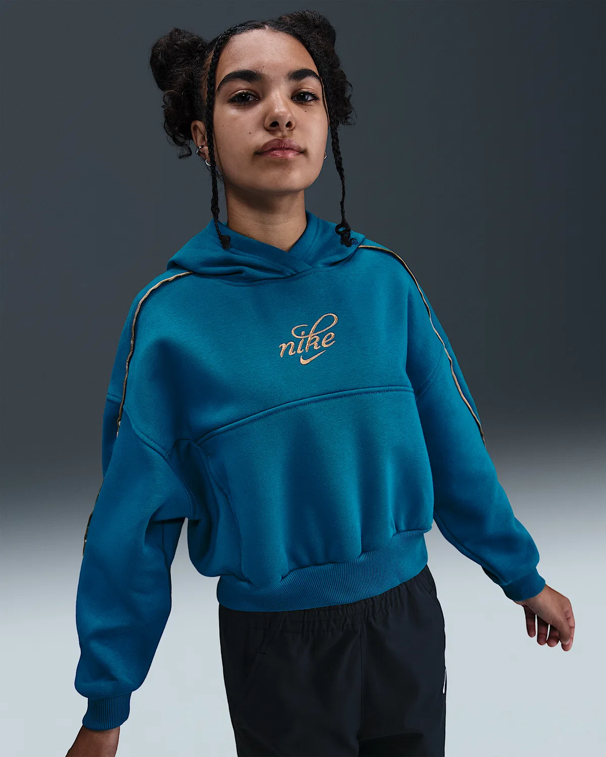 Детская (девичья) свободная худи Nike Sportswear Club Fleece, Green Abyss/Metallic Gold